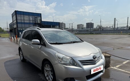 Toyota Verso I, 2011 год, 1 300 000 рублей, 11 фотография