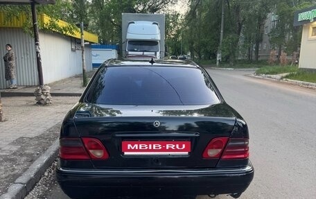 Mercedes-Benz E-Класс, 1999 год, 250 000 рублей, 10 фотография