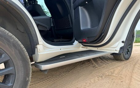 Toyota Land Cruiser Prado 150 рестайлинг 2, 2018 год, 3 650 000 рублей, 8 фотография