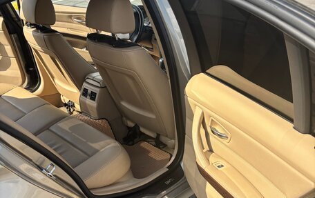 BMW 3 серия, 2010 год, 850 000 рублей, 14 фотография