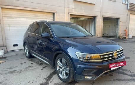 Volkswagen Tiguan II, 2017 год, 2 900 000 рублей, 3 фотография