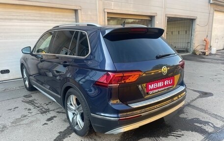 Volkswagen Tiguan II, 2017 год, 2 900 000 рублей, 13 фотография