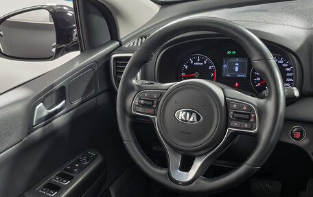 KIA Sportage IV рестайлинг, 2018 год, 1 799 000 рублей, 18 фотография