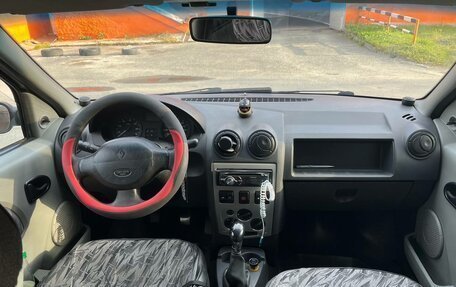 Renault Logan I, 2005 год, 410 000 рублей, 11 фотография