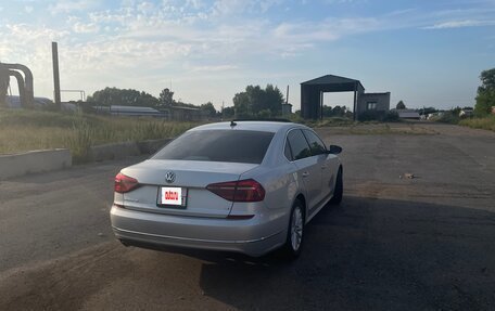 Volkswagen Passat B8 рестайлинг, 2017 год, 2 025 000 рублей, 4 фотография
