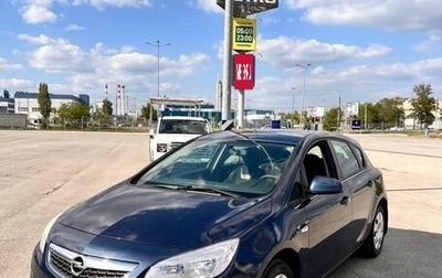 Opel Astra J, 2010 год, 690 000 рублей, 1 фотография