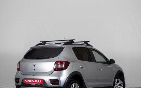 Renault Sandero II рестайлинг, 2019 год, 999 000 рублей, 5 фотография