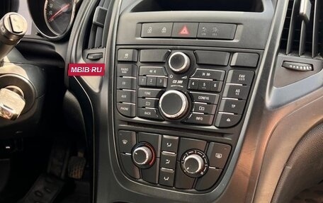 Opel Astra J, 2010 год, 690 000 рублей, 17 фотография