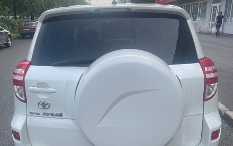 Toyota RAV4, 2011 год, 1 500 000 рублей, 2 фотография