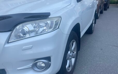 Toyota RAV4, 2011 год, 1 500 000 рублей, 4 фотография