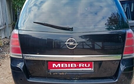 Opel Zafira B, 2006 год, 550 000 рублей, 18 фотография