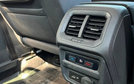 Volkswagen Tiguan II, 2020 год, 2 264 700 рублей, 23 фотография