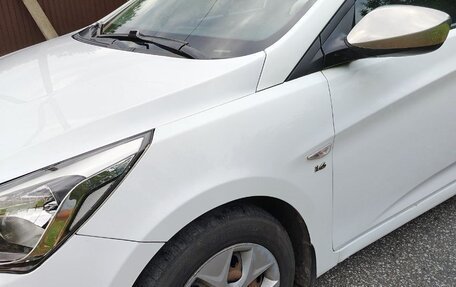 Hyundai Solaris II рестайлинг, 2014 год, 750 000 рублей, 3 фотография
