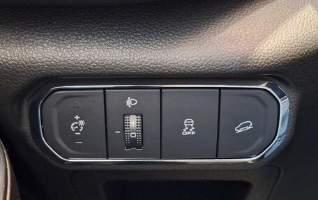 Haval Jolion, 2023 год, 1 649 000 рублей, 19 фотография