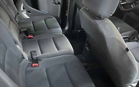 Volkswagen Touran III, 2005 год, 666 666 рублей, 8 фотография