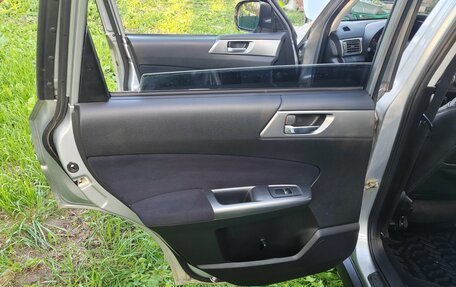 Subaru Forester, 2011 год, 1 350 000 рублей, 16 фотография