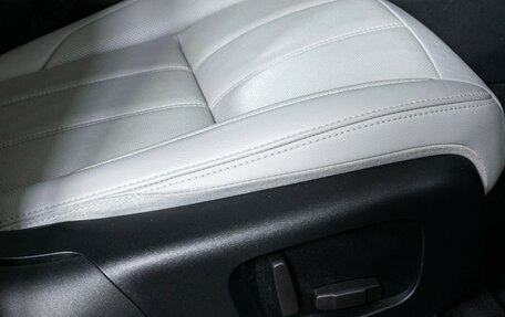 Land Rover Range Rover Evoque II, 2019 год, 4 340 000 рублей, 18 фотография