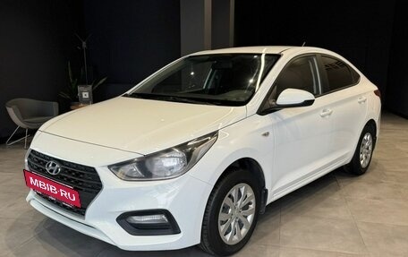 Hyundai Solaris II рестайлинг, 2018 год, 1 230 000 рублей, 2 фотография