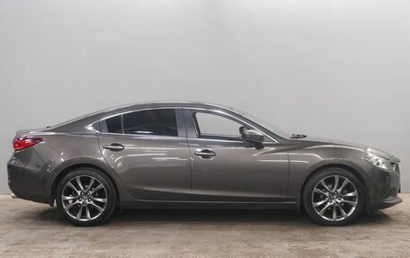 Mazda 6, 2017 год, 1 880 000 рублей, 4 фотография