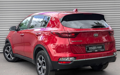 KIA Sportage IV рестайлинг, 2021 год, 2 300 000 рублей, 7 фотография
