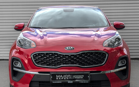 KIA Sportage IV рестайлинг, 2021 год, 2 300 000 рублей, 2 фотография