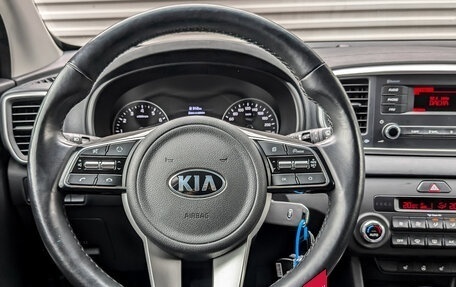 KIA Sportage IV рестайлинг, 2021 год, 2 300 000 рублей, 22 фотография