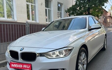 BMW 3 серия, 2013 год, 2 000 000 рублей, 3 фотография