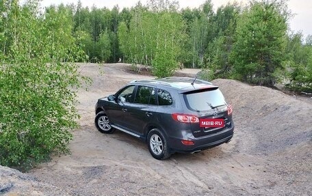 Hyundai Santa Fe III рестайлинг, 2011 год, 1 750 000 рублей, 3 фотография