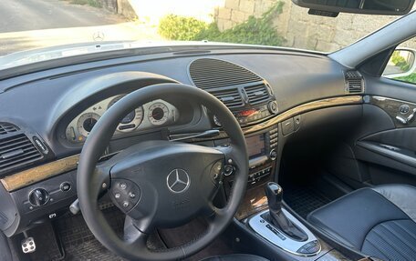 Mercedes-Benz E-Класс AMG, 2003 год, 3 200 000 рублей, 3 фотография
