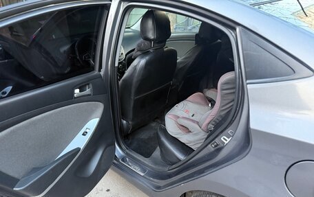 Hyundai Solaris II рестайлинг, 2013 год, 625 000 рублей, 5 фотография
