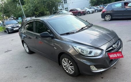 Hyundai Solaris II рестайлинг, 2013 год, 625 000 рублей, 4 фотография