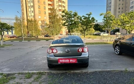 Volkswagen Passat B6, 2005 год, 650 000 рублей, 3 фотография