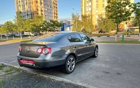 Volkswagen Passat B6, 2005 год, 650 000 рублей, 6 фотография