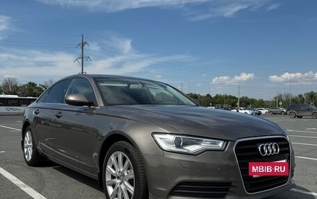 Audi A6, 2013 год, 2 000 000 рублей, 3 фотография