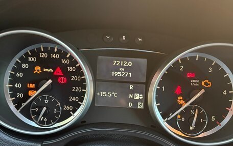Mercedes-Benz GL-Класс, 2012 год, 2 175 000 рублей, 10 фотография
