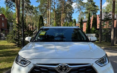 Toyota Highlander, 2025 год, 4 950 000 рублей, 8 фотография