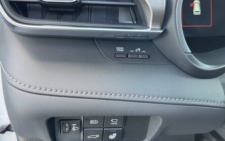 Toyota Highlander, 2025 год, 4 950 000 рублей, 26 фотография