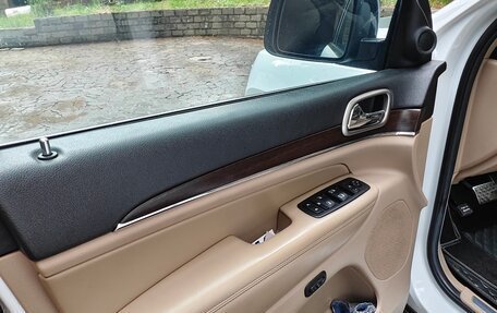 Jeep Grand Cherokee, 2013 год, 2 700 000 рублей, 11 фотография