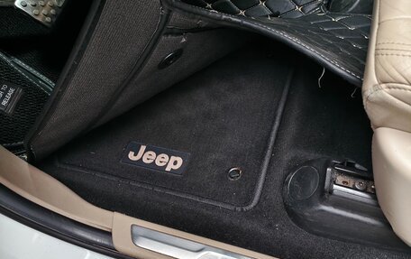 Jeep Grand Cherokee, 2013 год, 2 700 000 рублей, 10 фотография