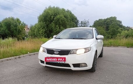 KIA Cerato III, 2011 год, 750 000 рублей, 2 фотография