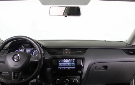Skoda Octavia, 2018 год, 1 350 000 рублей, 10 фотография