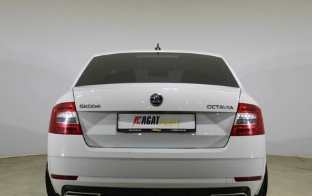 Skoda Octavia, 2018 год, 1 350 000 рублей, 6 фотография