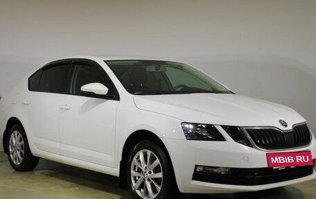 Skoda Octavia, 2018 год, 1 350 000 рублей, 3 фотография