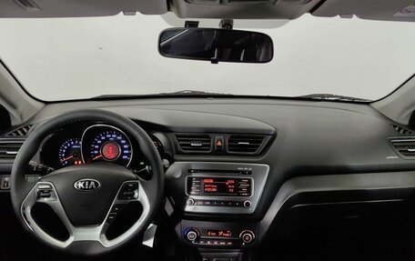 KIA Rio IV, 2017 год, 1 020 000 рублей, 10 фотография