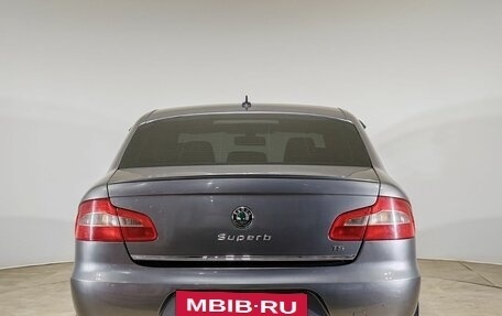 Skoda Superb III рестайлинг, 2010 год, 850 000 рублей, 6 фотография