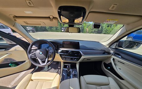 BMW 5 серия, 2020 год, 4 350 000 рублей, 13 фотография