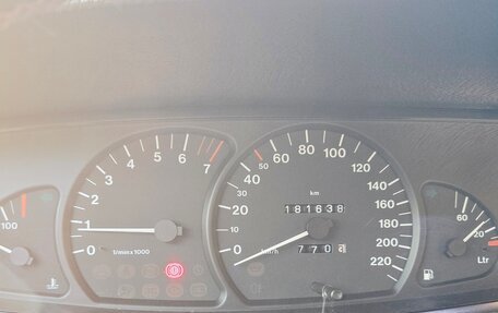 Opel Omega B, 1995 год, 780 000 рублей, 8 фотография