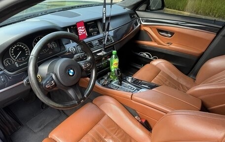 BMW 5 серия, 2015 год, 2 150 000 рублей, 8 фотография