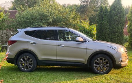 Hyundai Santa Fe III рестайлинг, 2016 год, 2 300 000 рублей, 4 фотография