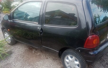 Renault Twingo II рестайлинг, 1995 год, 275 000 рублей, 2 фотография